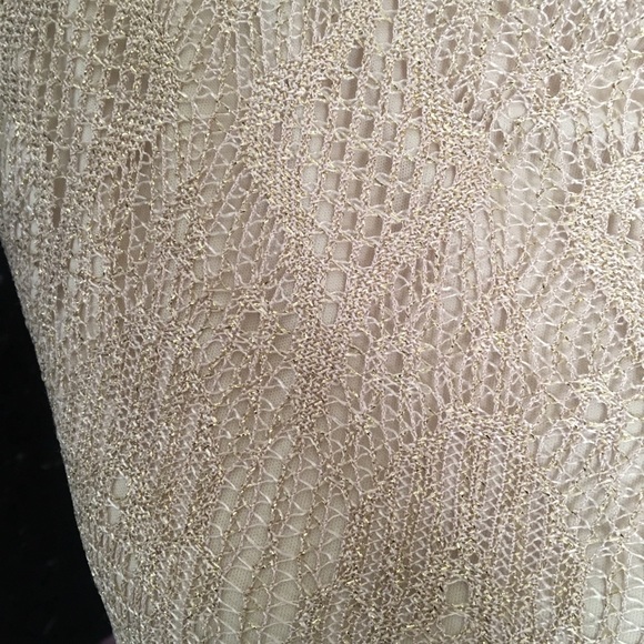 Gold dress - Picture 2 of 3